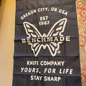 46” X 30” Black & White Blade HQ Exclusive Benchmade Knife Nylon Garage Flag